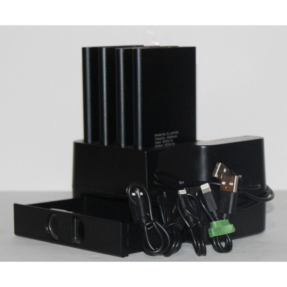instaCHARGE Grab & Go 4-Pack Power Banks & Charging Station With Portable Charge